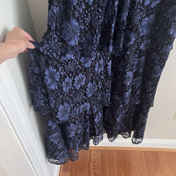 New Lulus Molinetto Floral Lace Ruffled Maxi Dress 3X Navy - Picture 13 of 16